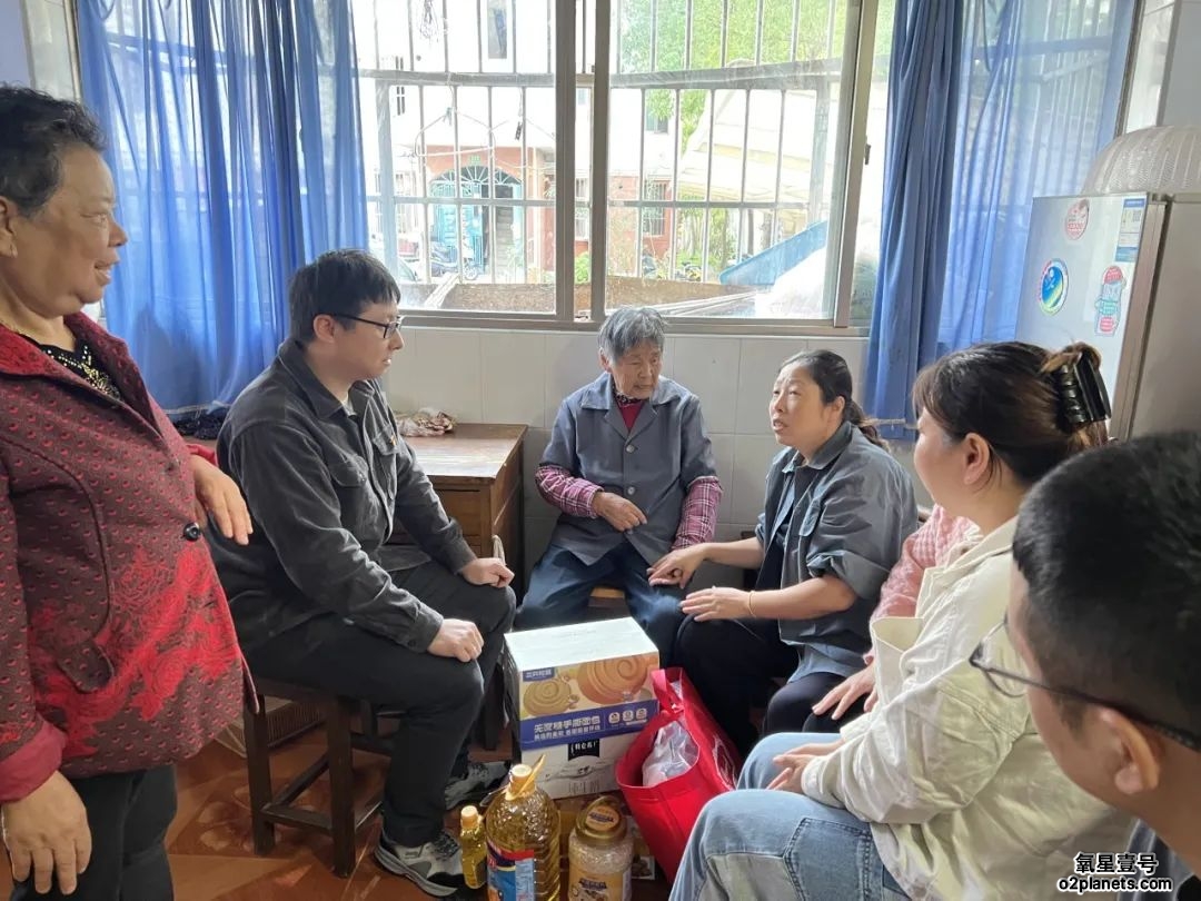 上海宝邦慰问高龄独居老人