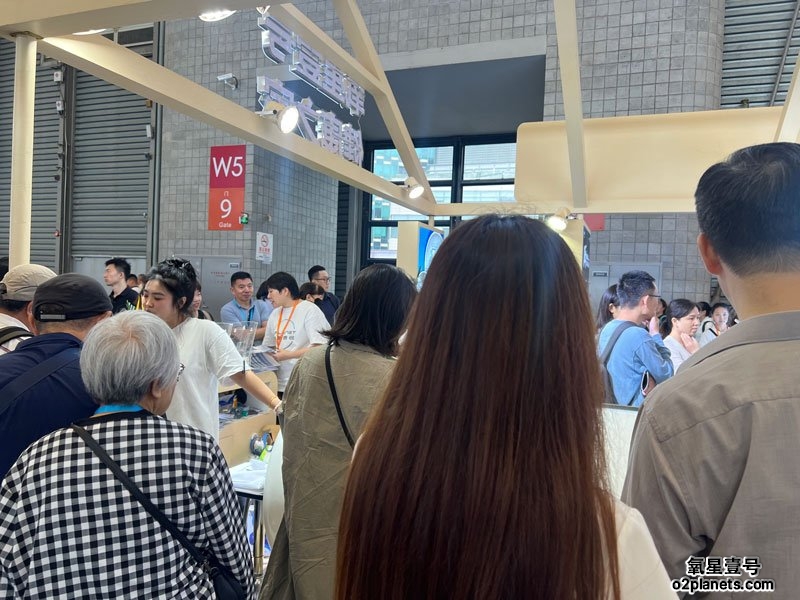 上海老博会 氧星壹号(MACY-PAN)家用高压氧舱展位现场人气火爆!