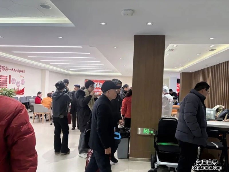 氧星壹号家用高压氧舱走进松江区委老干部局