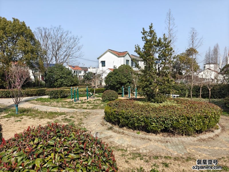 上海宝邦与新姚村结对共建