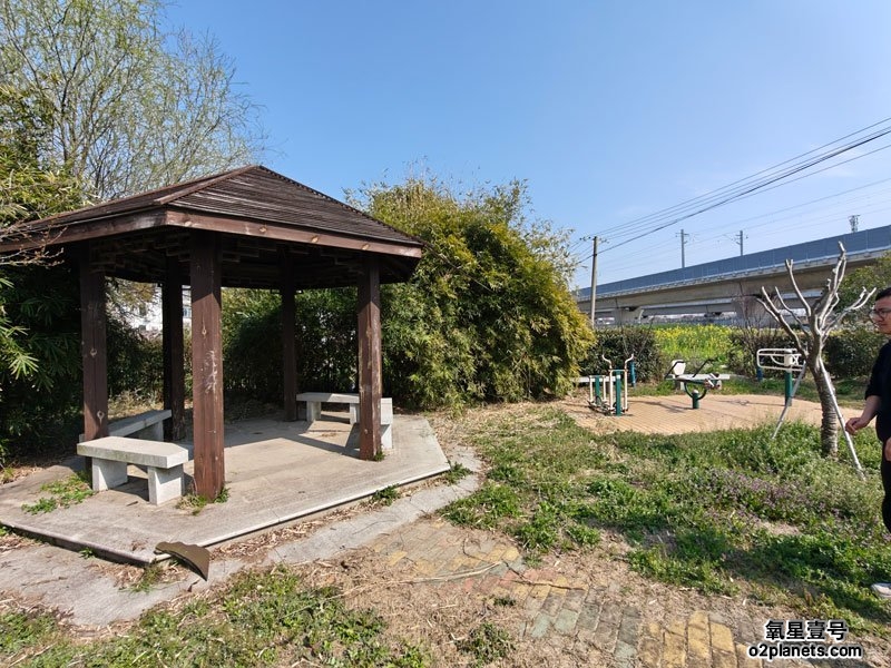 上海宝邦与新姚村结对共建