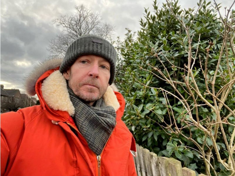 英国知名主持人乔尼·欧文与家用高压氧舱的抗癌故事